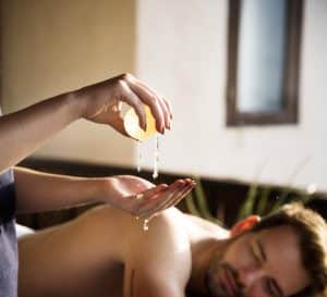 Benefits Of Warm Oil Massage