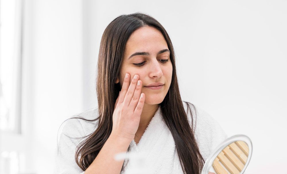 reduces wrinkles and fine lines - camphor benefits