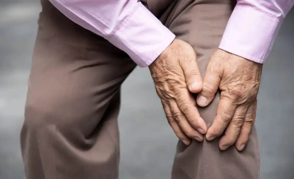 8(1) Osteoporosis Symptoms