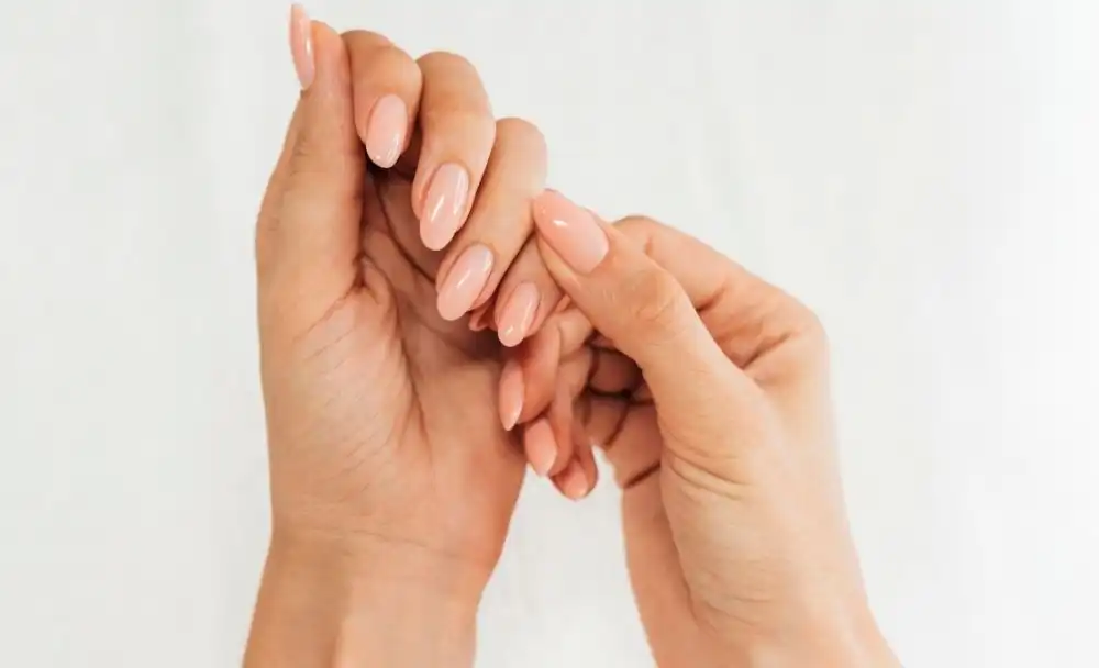 1 Grow Nails Faster